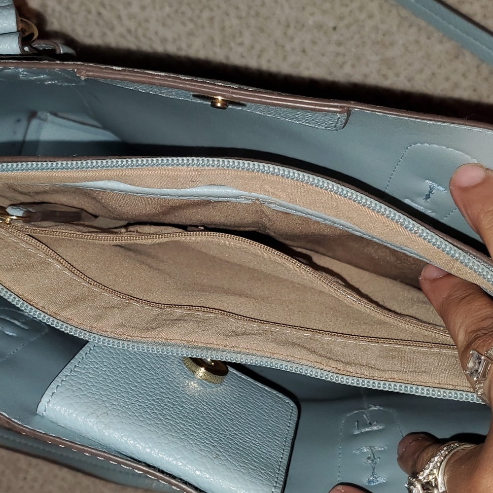 Kate Spade - Picture 2 of 2